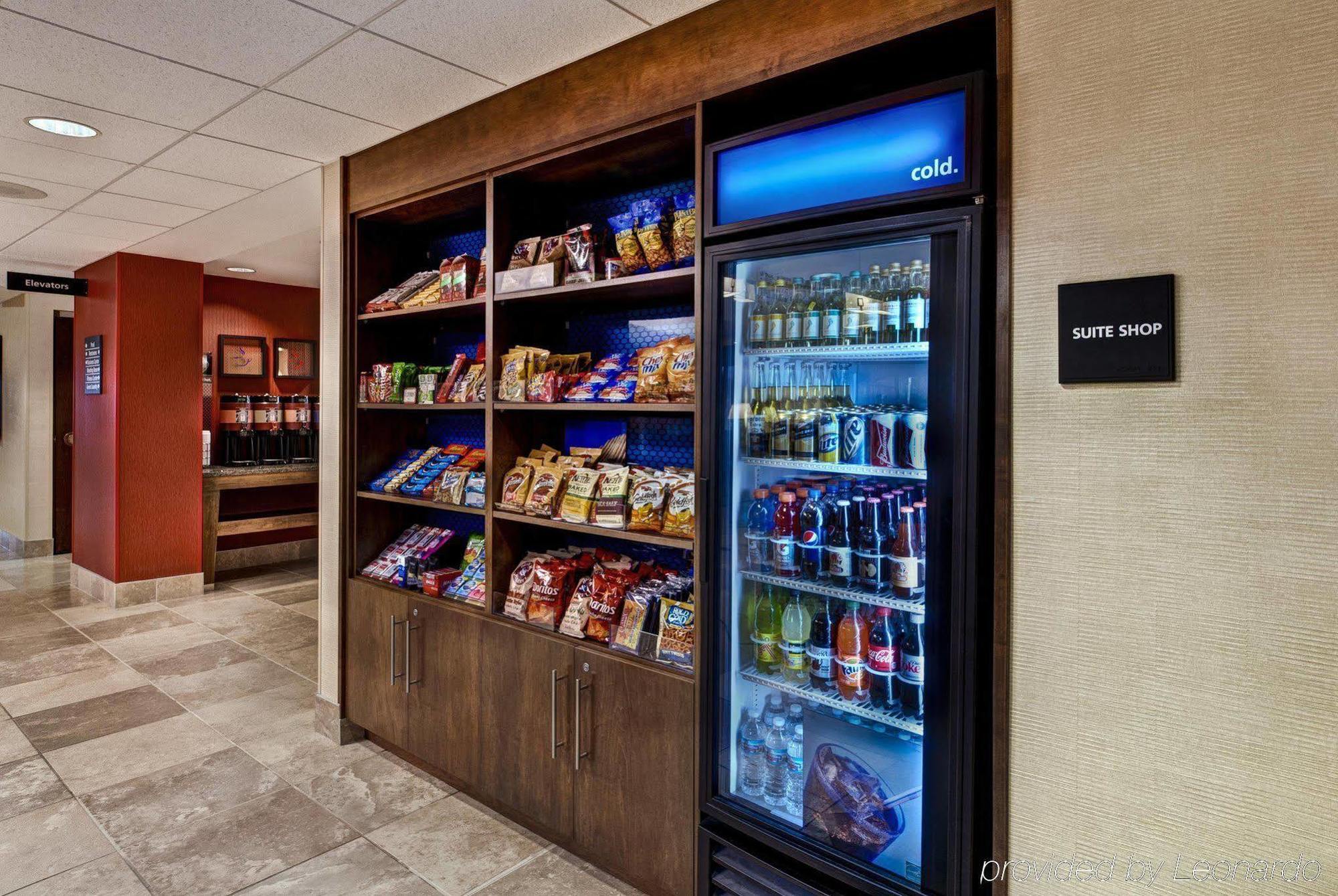 Hampton Inn West Des Moines Lake Drive Ngoại thất bức ảnh